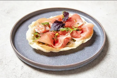 10 самых необычных блюд на завтрак: от бургера с аруком до бабки с маком и нутеллой