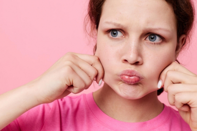 Свежий взгляд после праздников: быстро избавляемся от отеков на лице