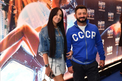 Жена Галустяна раскрыла, как переживает развод после 18 лет совместной жизни