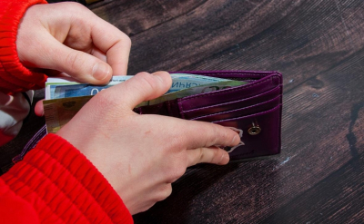 Госдума одобрила первый шаг к повышению МРОТ с января