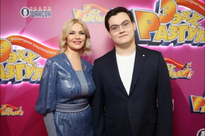 Сын Михаила Круга рассказал, почему отложил свадьбу с девушкой из шоу &quot;Давай поженимся!&quot;