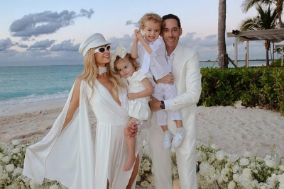 Пэрис Хилтон вновь сказала "Да" и вышла замуж