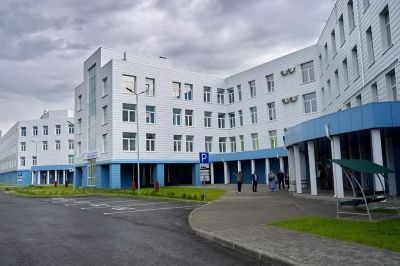 Минздрав Новосибирской области взыскал с застройщика 38 млн рублей за задержку строительства поликлиник