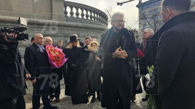 Филипп Киркоров приехал проститься с отцом: "Теперь я главный в семье"