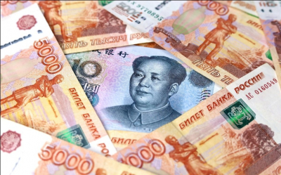 Рубль укрепился к юаню на фоне спокойной новостной повестки