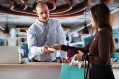 Что делать, если купил просроченный товар: пошаговая инструкция