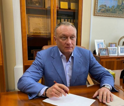 Громкие дела и громкие дела: Дмитрий Савельев между обвинениями и заслугами